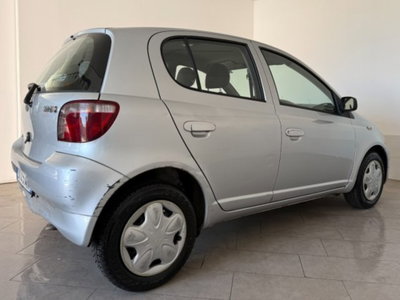 Toyota Yaris 16V cat 5 porte Sol (6)