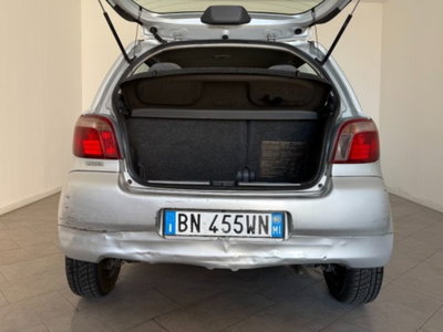 Toyota Yaris 16V cat 5 porte Sol (7)