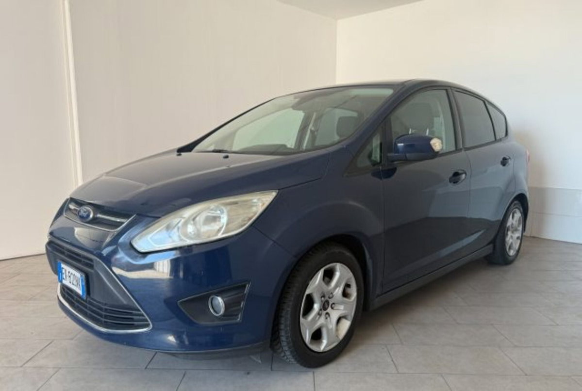 Ford C-Max 1.6 120CV GPL Titanium (2)