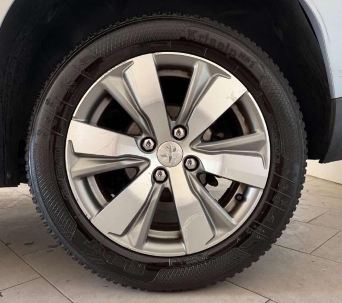 Peugeot 2008 82 Allure (8)