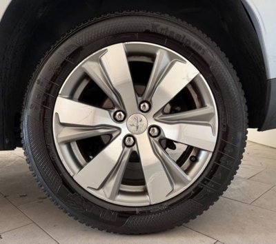Peugeot 2008 82 Allure (8)