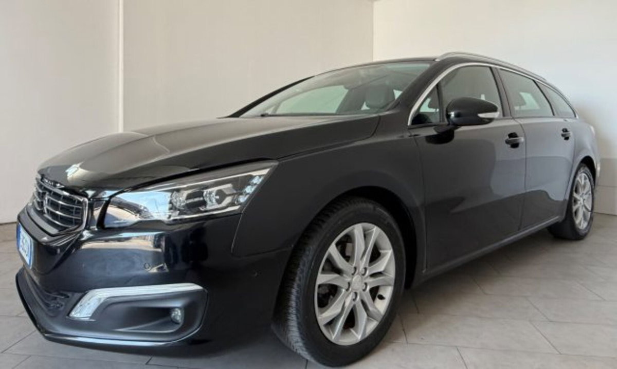 Peugeot 508 SW BlueHDi 120 EAT6 S&S Allure (2)