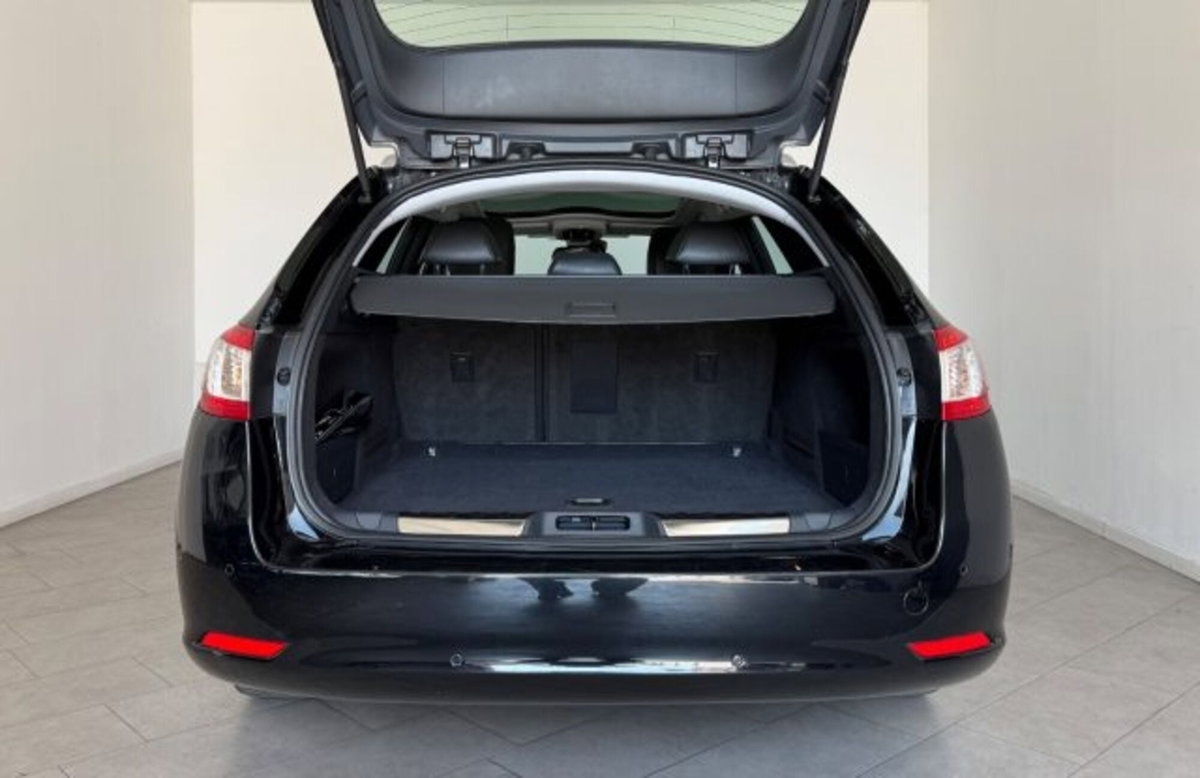 Peugeot 508 SW BlueHDi 120 EAT6 S&S Allure (7)