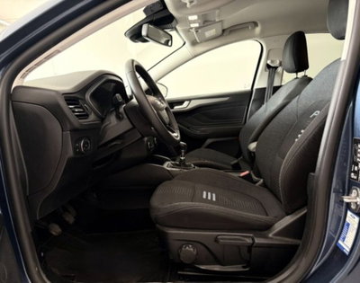 Ford Focus 1.0 EcoBoost Hybrid 125 CV Powershift 5p. Active X (20)