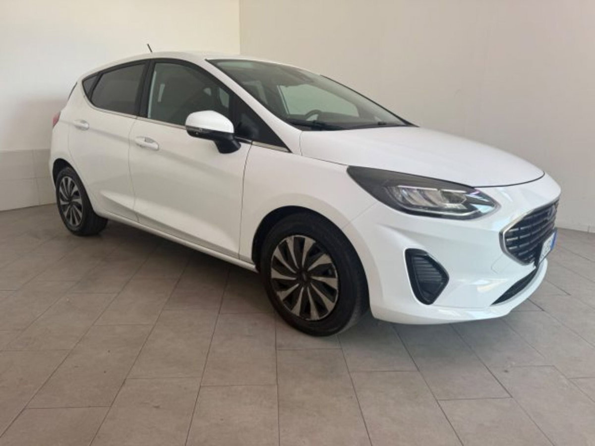 Ford Fiesta 1.0 Ecoboost Hybrid 125 CV 5 porte ST-Line X (3)