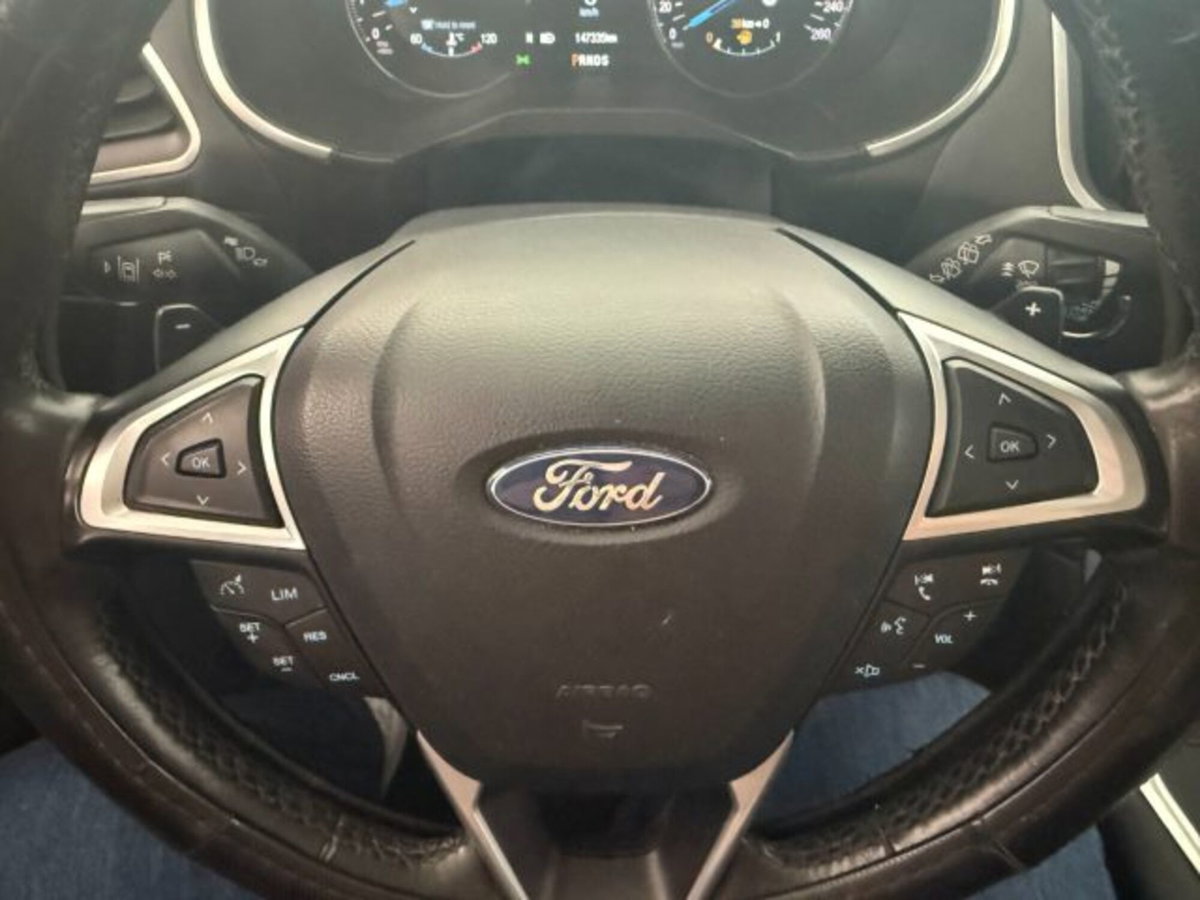 Ford S-Max 2.0 TDCi 150CV Start&Stop Powershift Vignale (18)