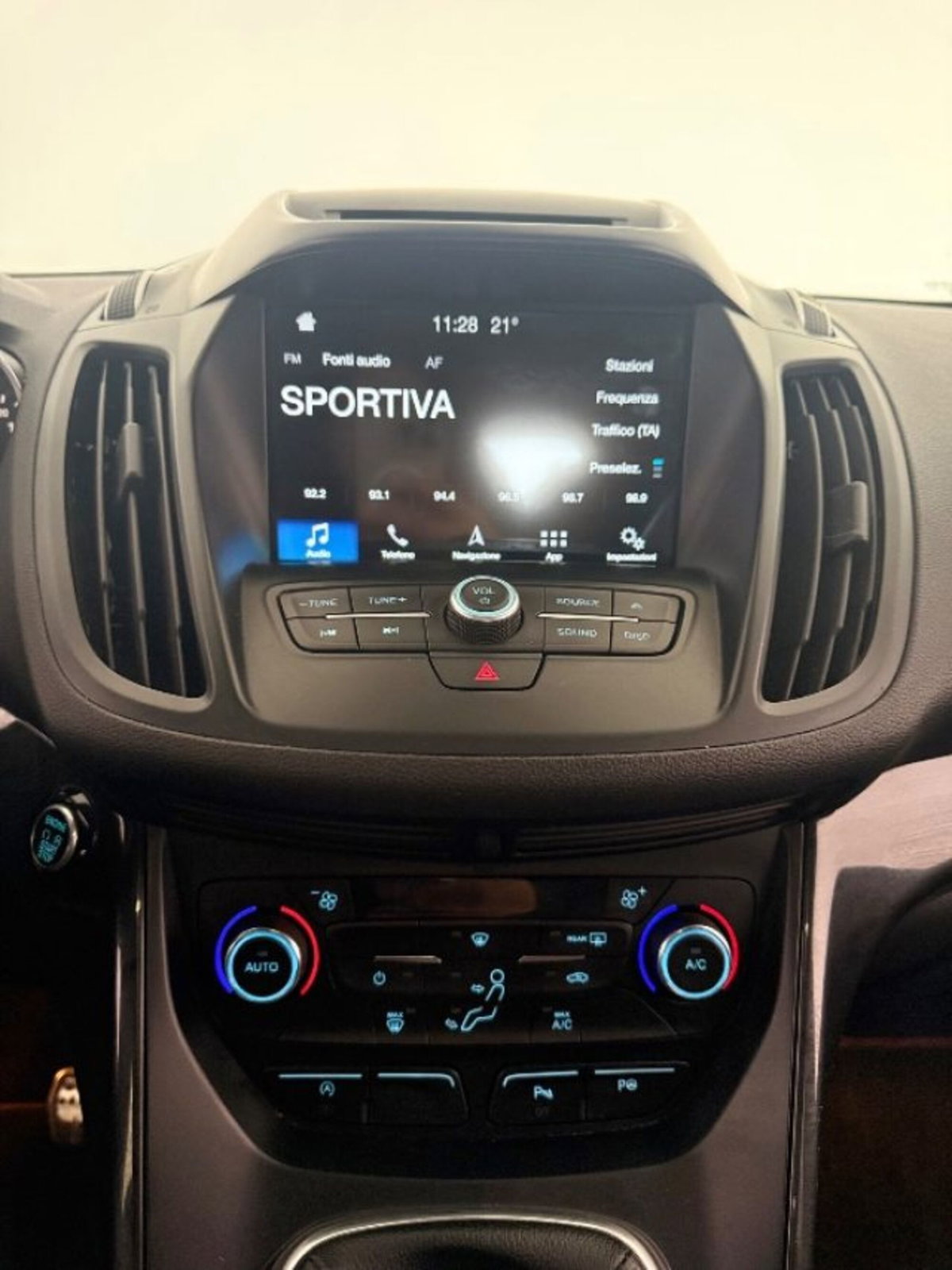 Ford Kuga 1.5 EcoBoost 120 CV S&S 2WD ST-Line (18)