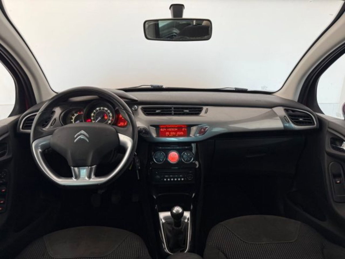 Citroen C3 1.6 e-HDi 90 airdream Exclusive (9)