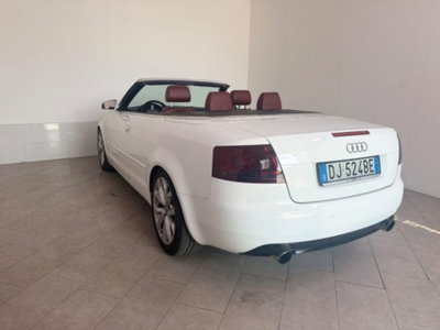 Audi A4 Cabrio Cabriolet 2.0 16V TFSI multitronic (5)