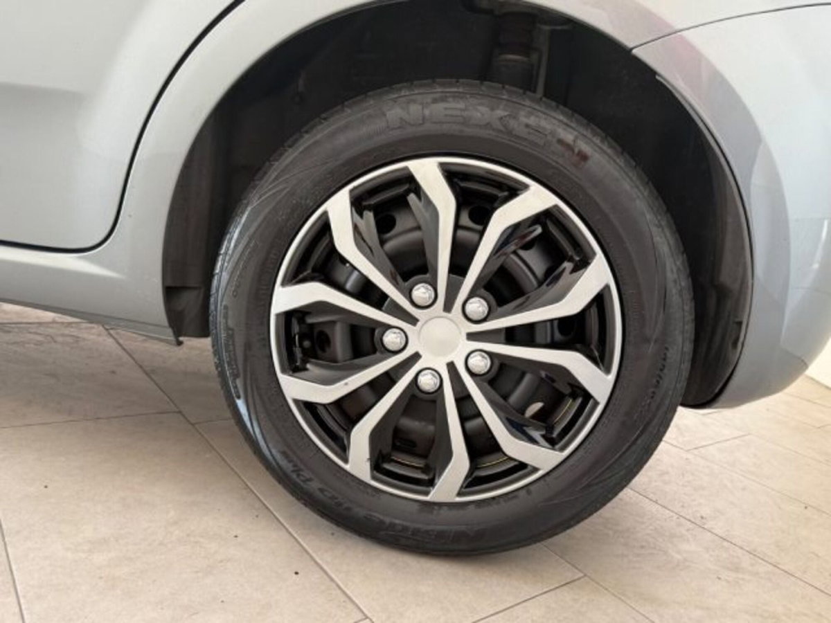 Fiat Punto Evo 1.3 Mjt 75 CV 5 porte Active (15)