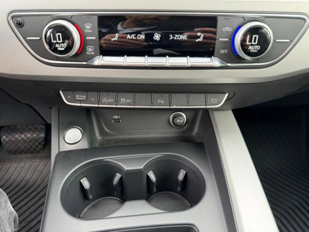 Audi A4 Avant 40 TDI quattro S tronic Business Advanced (10)