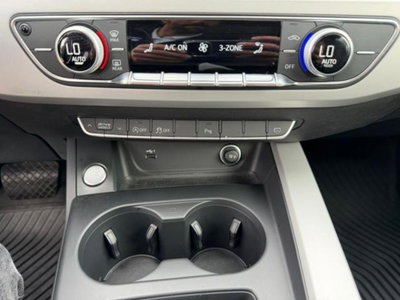 Audi A4 Avant 40 TDI quattro S tronic Business Advanced (10)