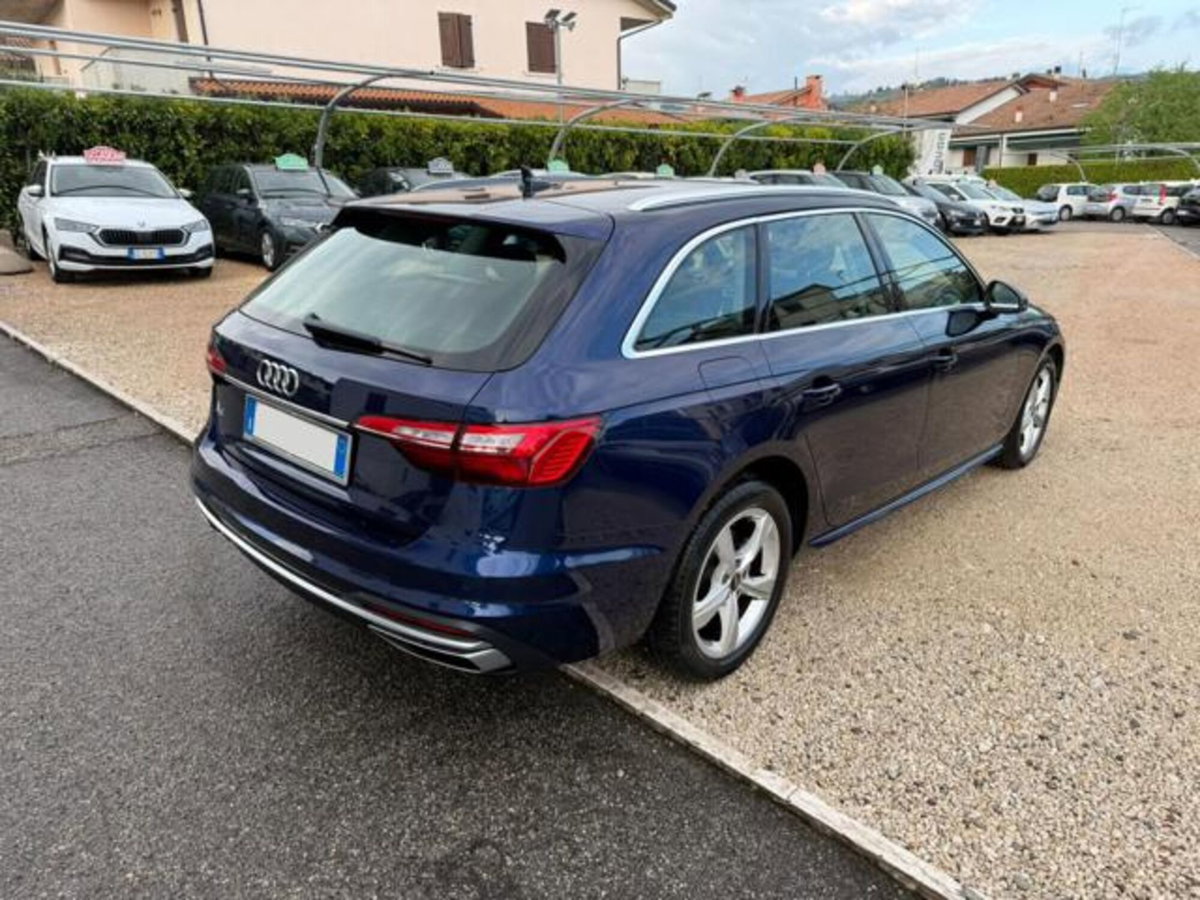 Audi A4 Avant 40 TDI quattro S tronic Business Advanced (3)