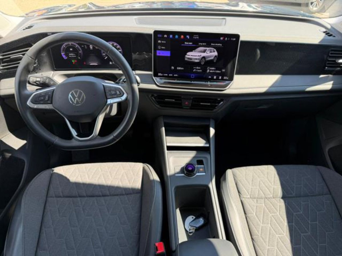 Volkswagen Tiguan Allspace 2.0 tdi Life 150cv dsg (9)