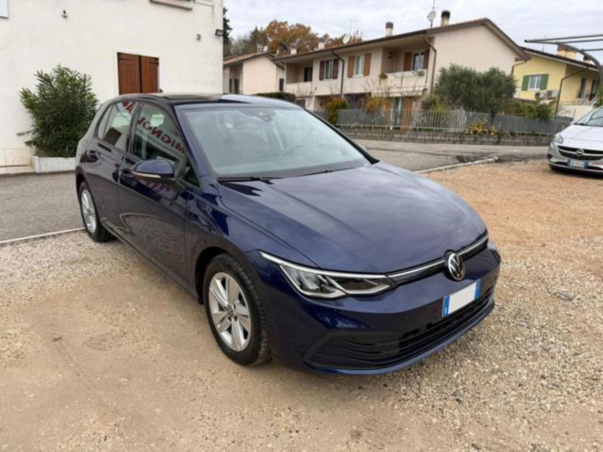 Volkswagen Golf Variant 2.0 TDI SCR DSG Life (2)