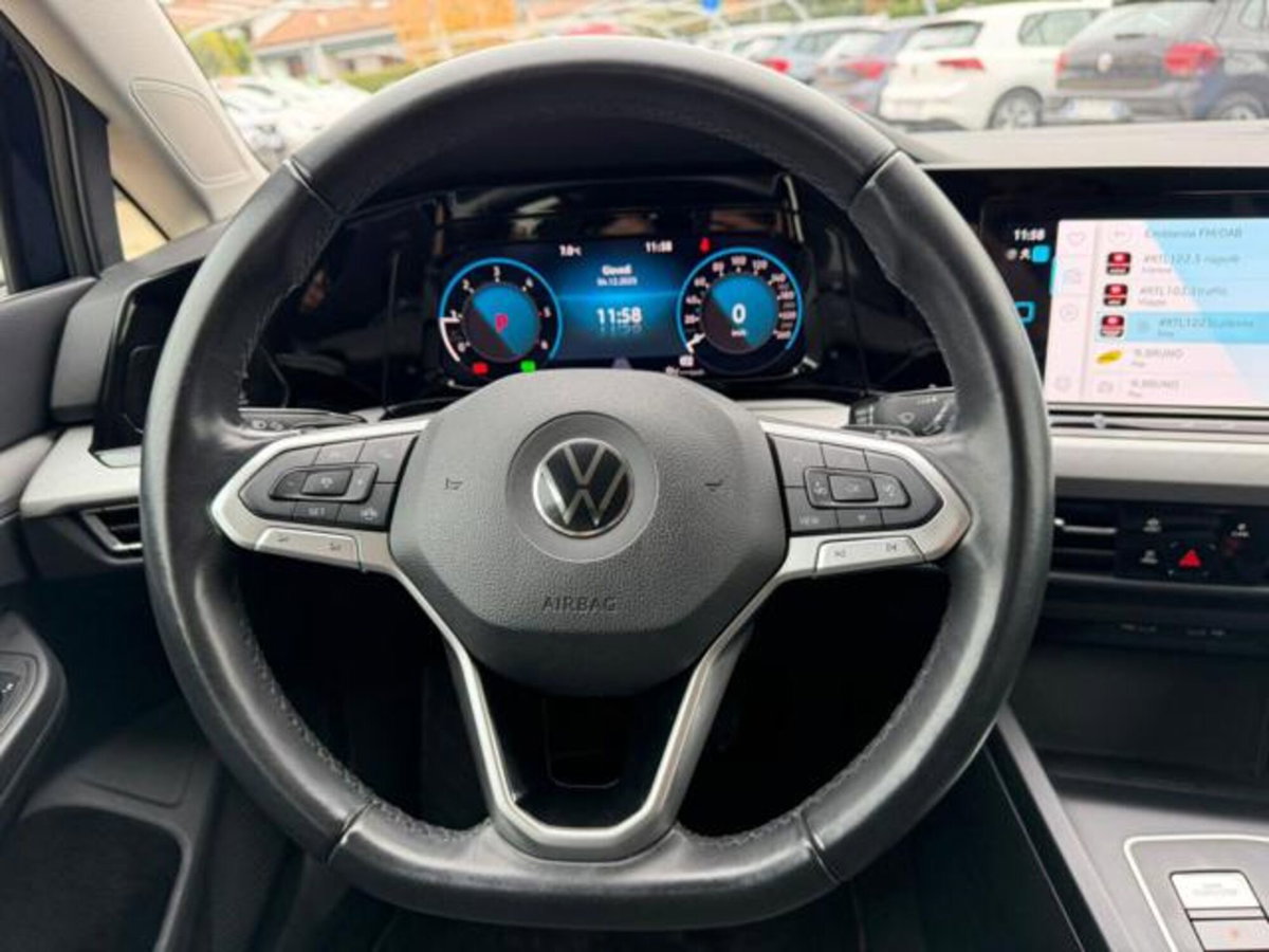 Volkswagen Golf Variant 2.0 TDI SCR DSG Life (8)
