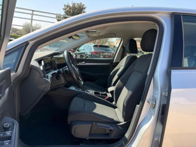 Volkswagen Golf Variant 1.0 eTSI EVO DSG Life (4)