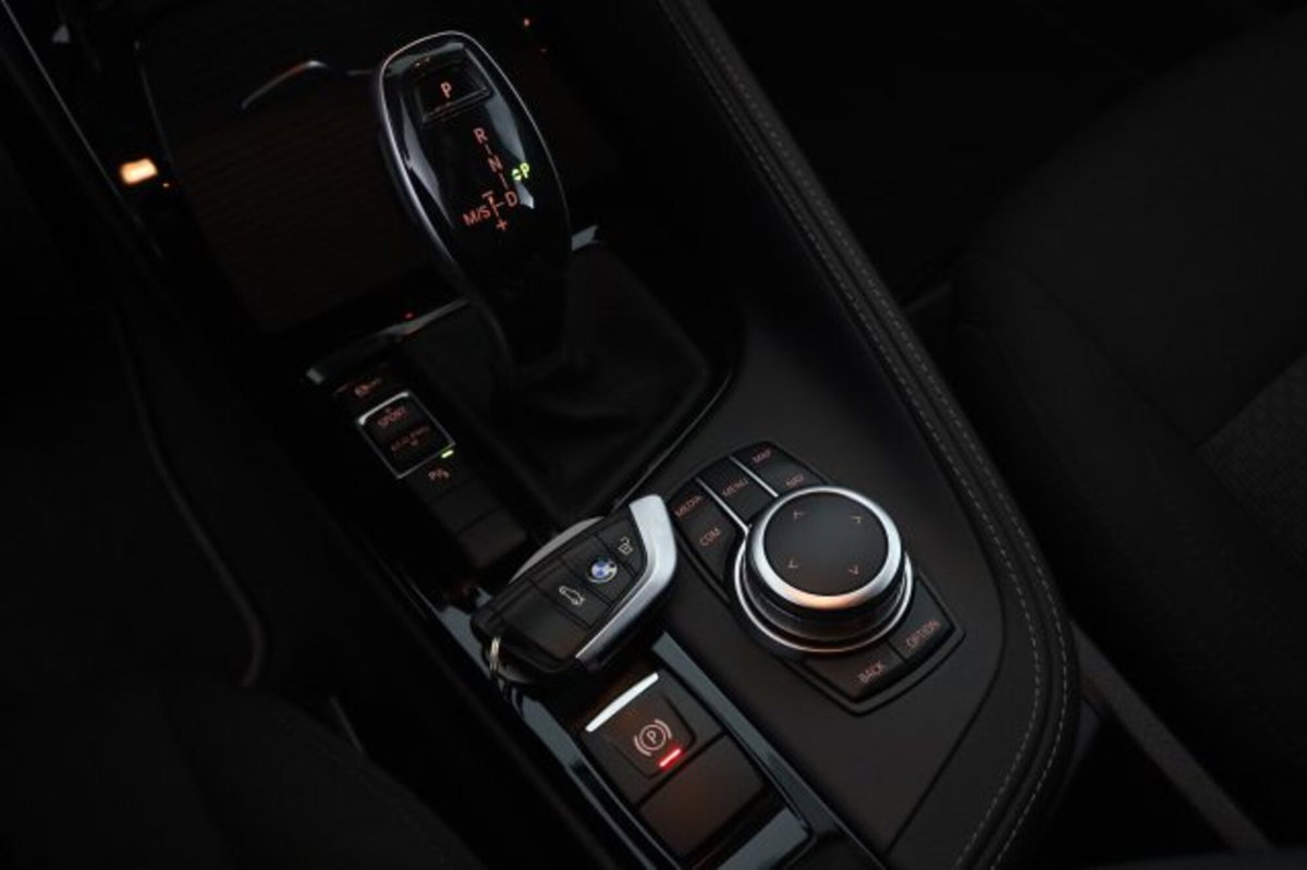BMW X2 sDrive16d Business-X (13)