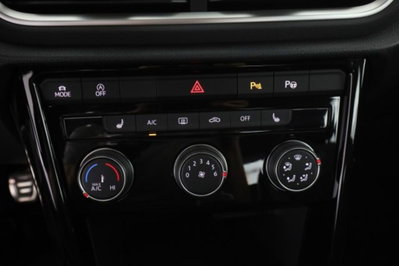 Volkswagen T-Roc 1.0 TSI R-Line (13)