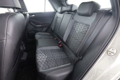 Volkswagen T-Roc 1.0 TSI R-Line (3)
