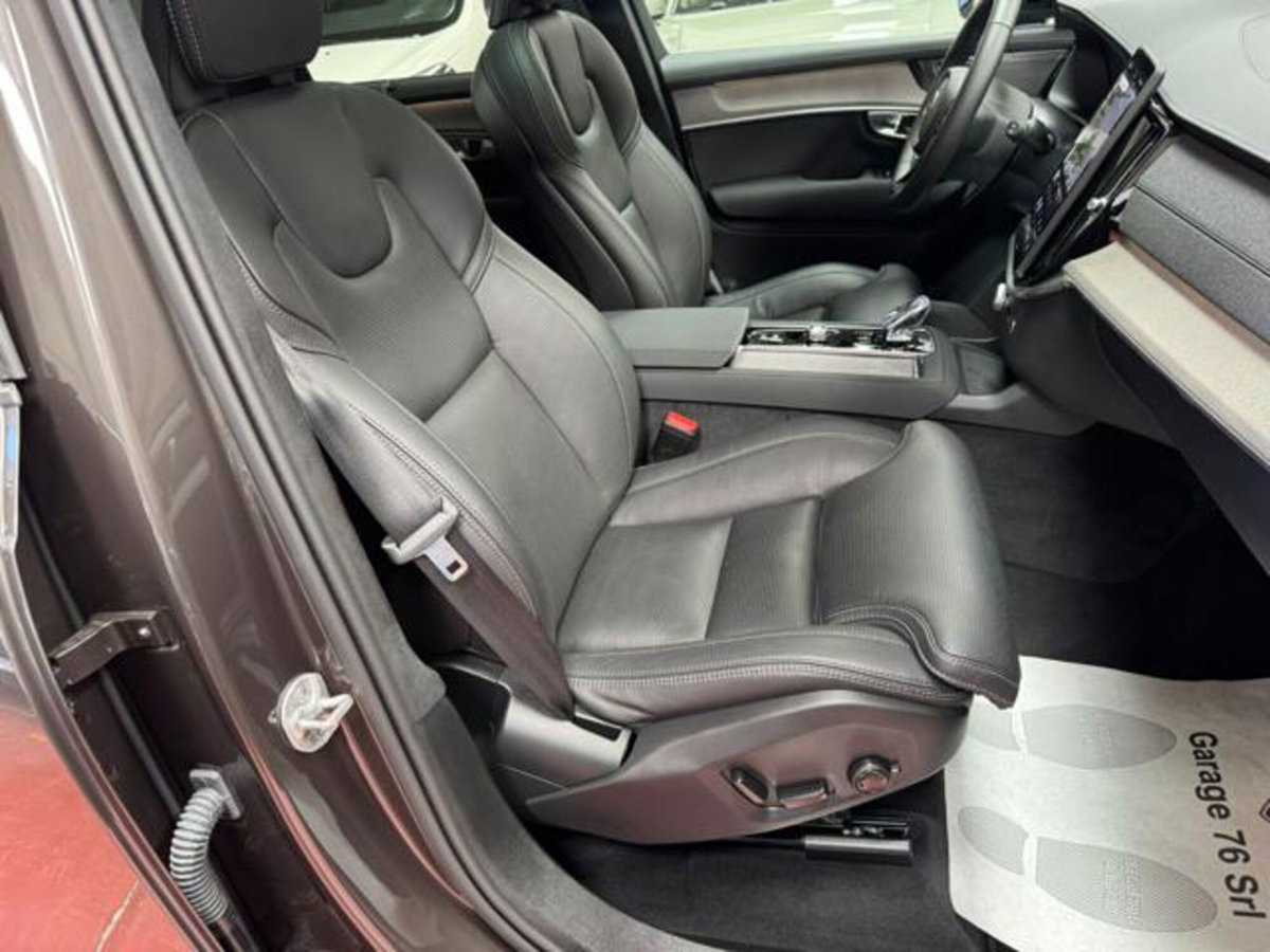 Volvo XC90 T6 AWD Geartronic 7 posti R-design (10)