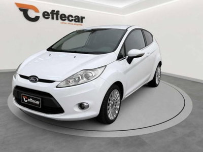 Ford Fiesta 1.4 3 porte Bz.- GPL Titanium usata