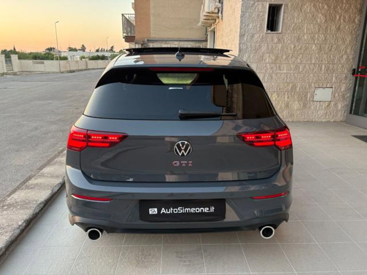 Volkswagen Golf 2.0 tsi GTI MT Ultimate 245cv (6)