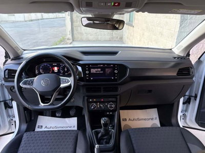 Volkswagen T-Cross 1.0 TSI Urban BMT (13)