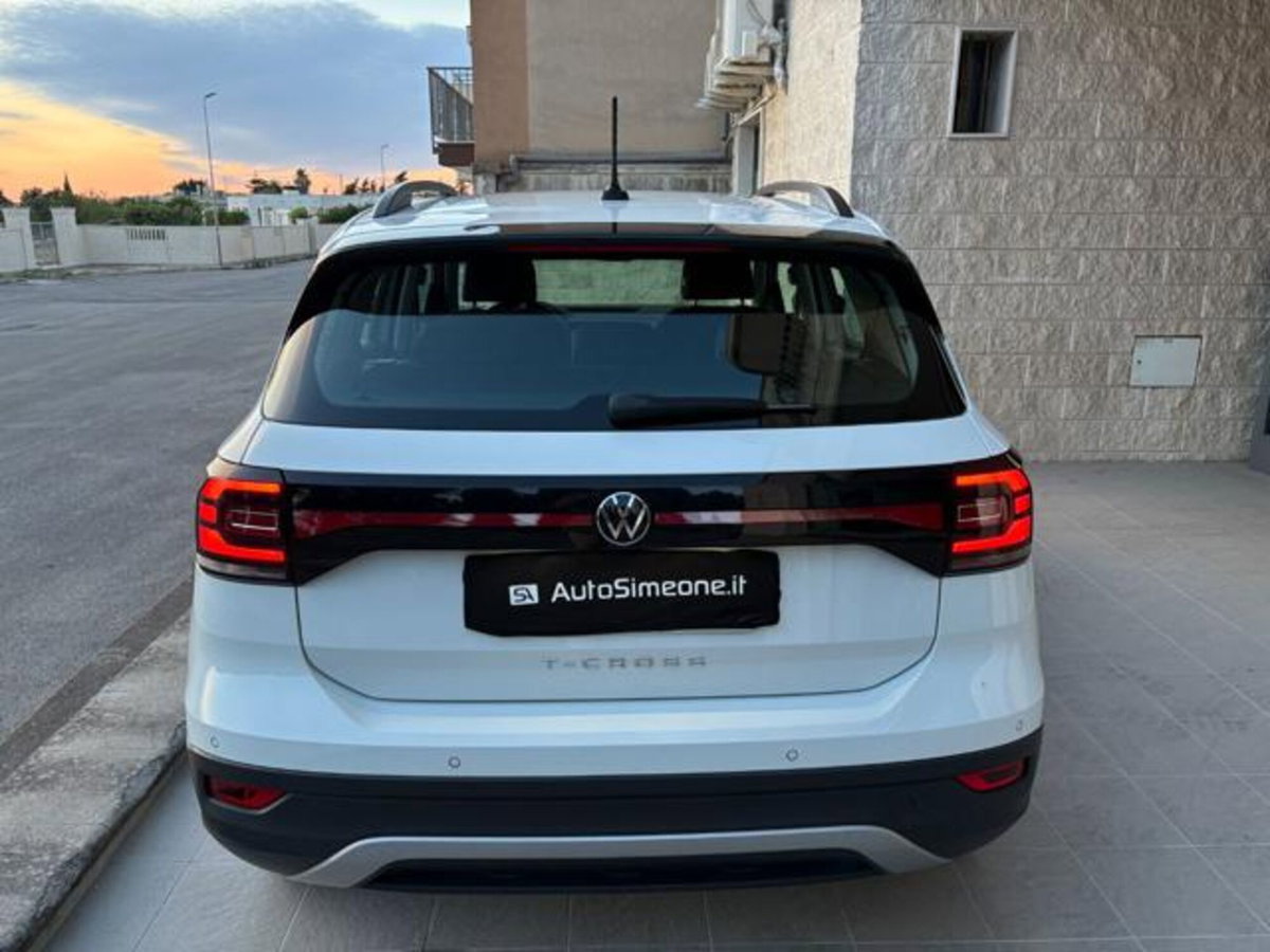 Volkswagen T-Cross 1.0 TSI Urban BMT (6)