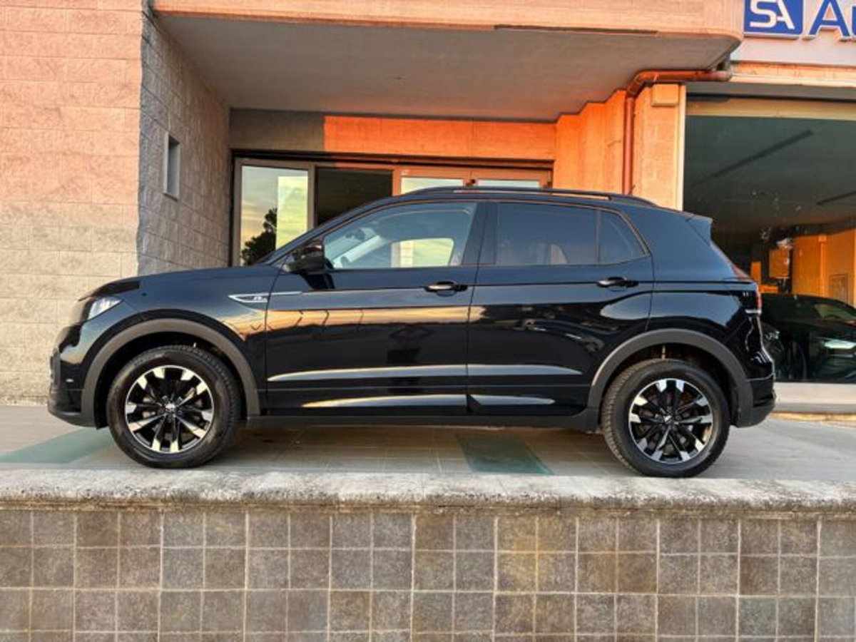 Volkswagen T-Cross 1.0 TSI Urban BMT (8)