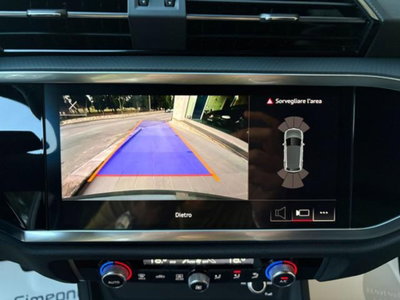 Audi Q3 35 TDI quattro S tronic Business (15)