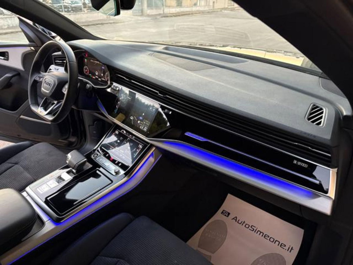 Audi Q8 Q8 50 TDI 286 CV quattro tiptronic Sport (14)