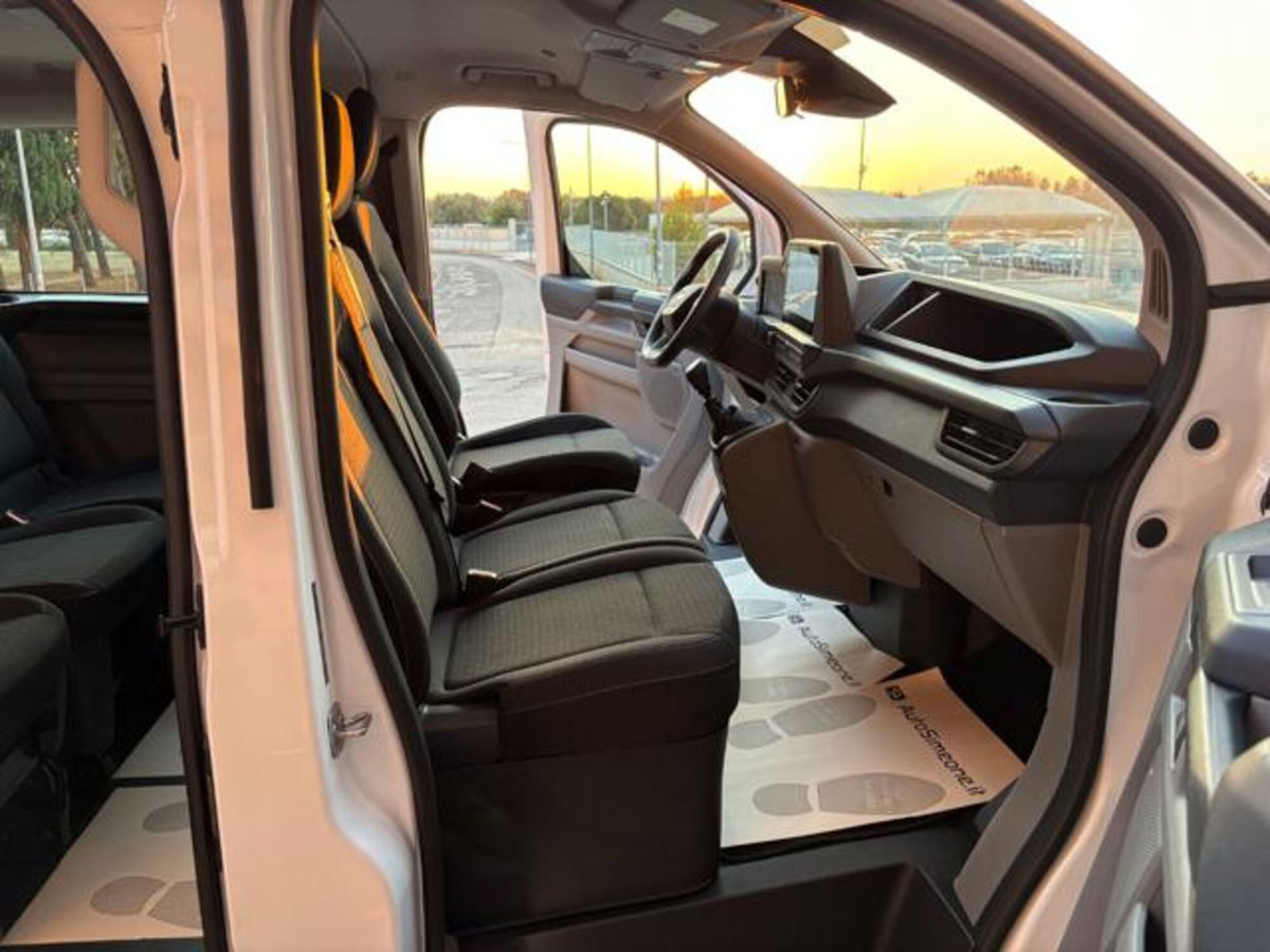 Ford Transit Custom Furgone 320 2.0 ecoblue 136cv Trend L1H1 A8 (9)