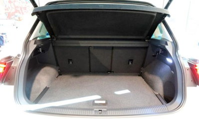 Volkswagen Tiguan 2.0 TDI 150 CV SCR DSG 4MOTION Elegance (12)