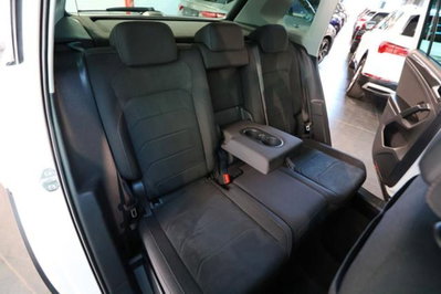 Volkswagen Tiguan 2.0 TDI 150 CV SCR DSG 4MOTION Elegance (20)