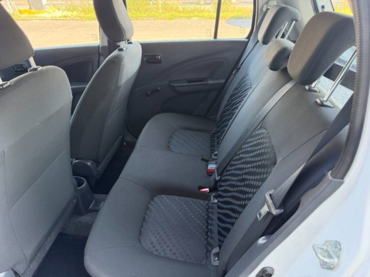 Suzuki Celerio 1.0 Easy (9)