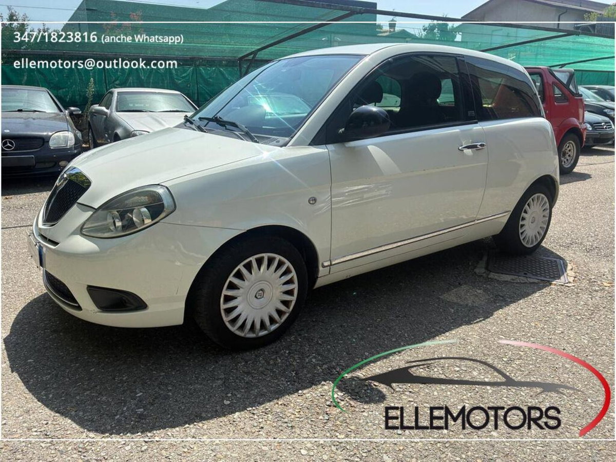 Lancia Ypsilon 1.4 Diva Ecochic GPL
