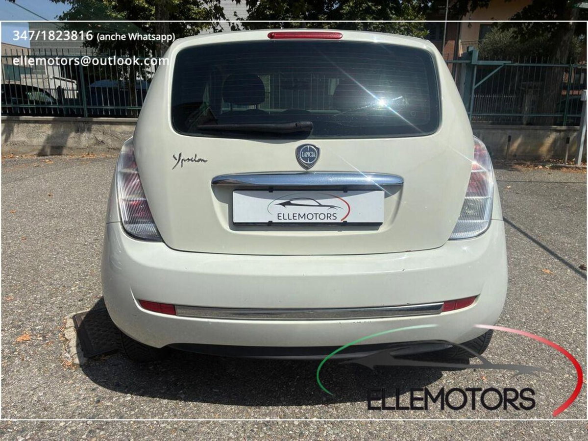 Lancia Ypsilon 1.4 Diva Ecochic GPL (8)