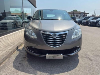 Lancia Ypsilon 1.2 69 CV 5 porte Elefantino (2)