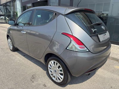 Lancia Ypsilon 1.2 69 CV 5 porte Elefantino (6)