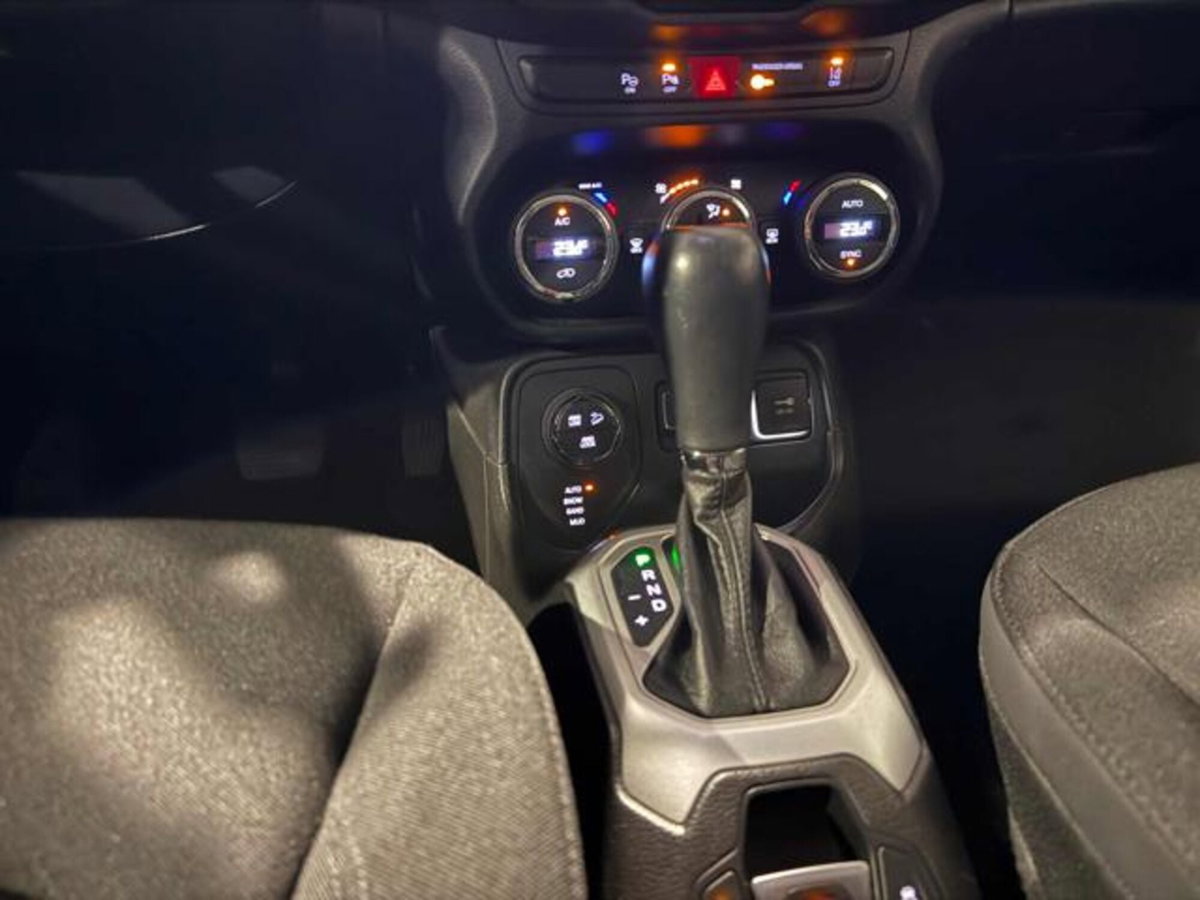 Jeep Renegade 2.0 Mjt 140CV 4WD Active Drive Low Limited (14)