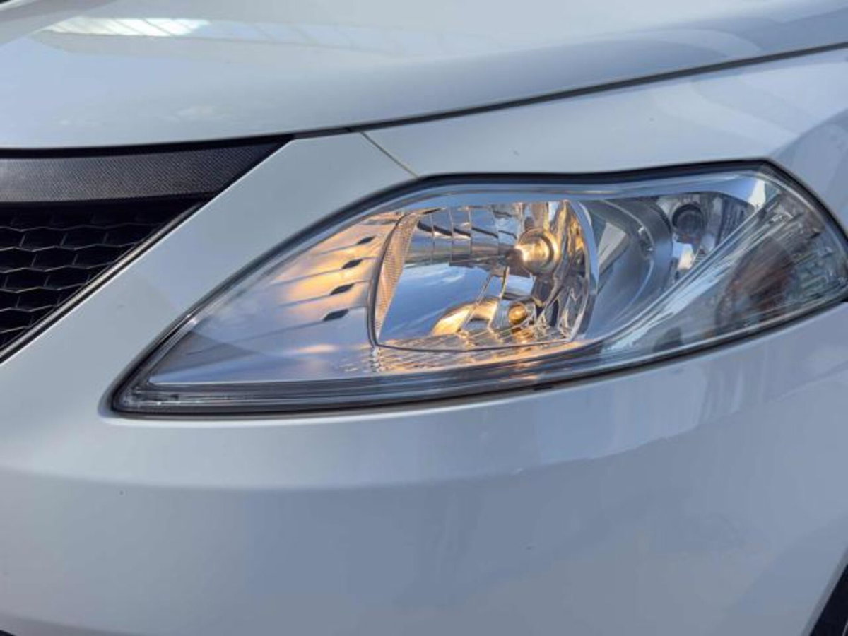 Lancia Ypsilon 1.2 69 CV 5 porte Platinum (16)