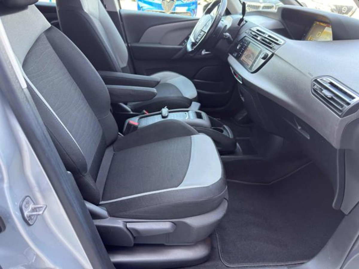 Citroen C4 Picasso BlueHDi 150 S&S EAT6 Exclusive (13)