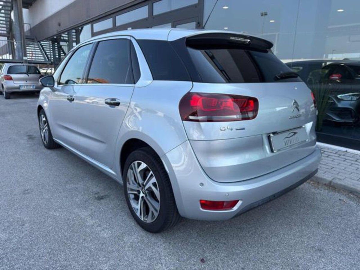 Citroen C4 Picasso BlueHDi 150 S&S EAT6 Exclusive (5)