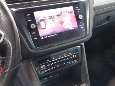 Volkswagen Tiguan 2.0 TDI 150 CV SCR DSG 4MOTION R-Line (11)