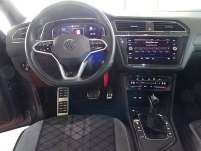 Volkswagen Tiguan 2.0 TDI 150 CV SCR DSG 4MOTION R-Line (12)