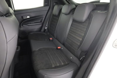 Alfa Romeo Junior 1.2 ibrida Q4 Milano Cortina 2026 145cv edct6 (11)