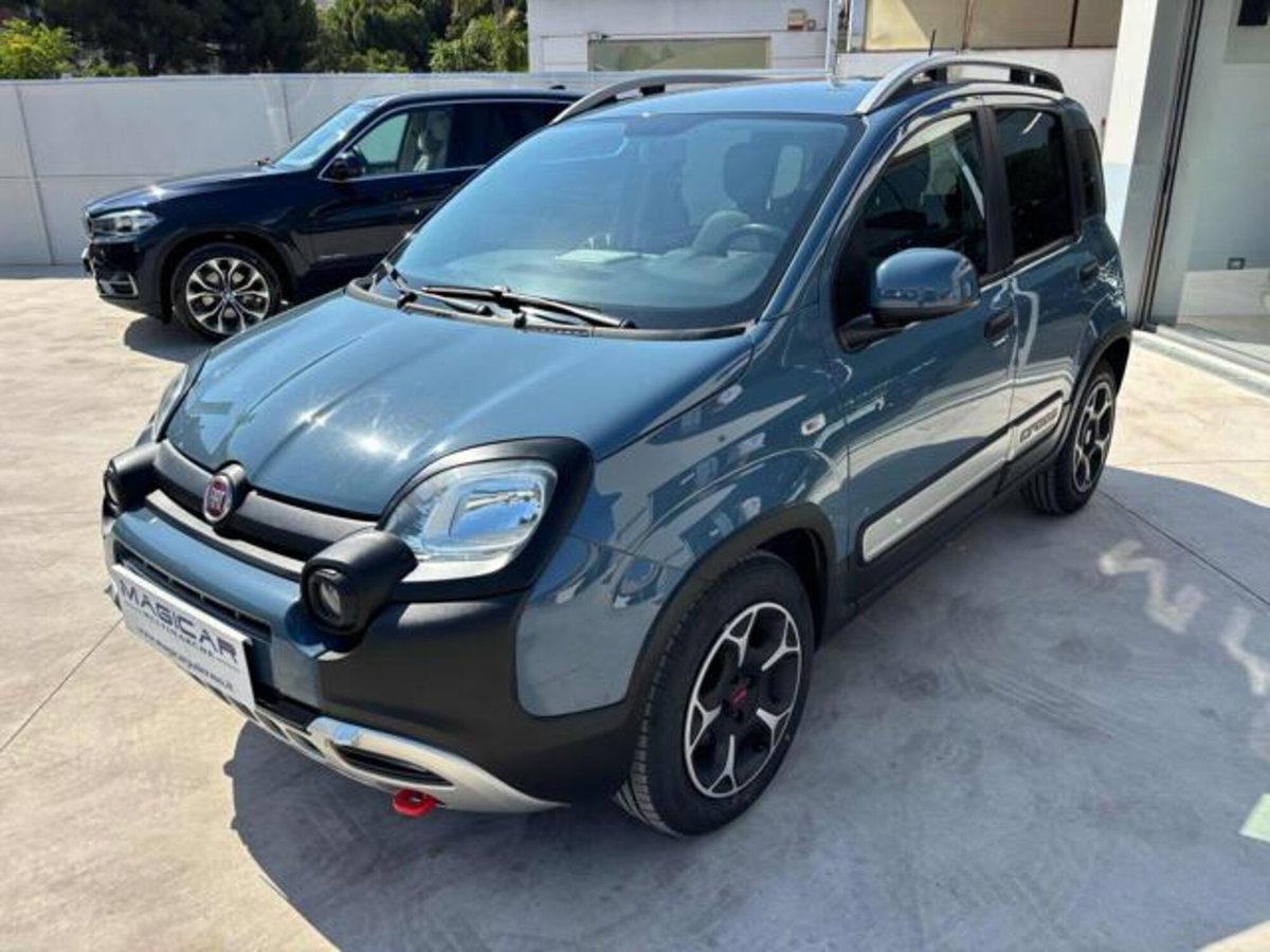 Fiat Panda Cross 1.0 firefly hybrid Cross s&s 70cv 5p.ti (4)