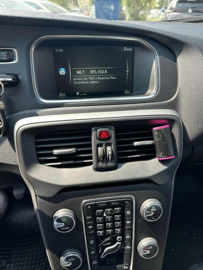 Volvo V40 D2 'eco' Momentum (15)