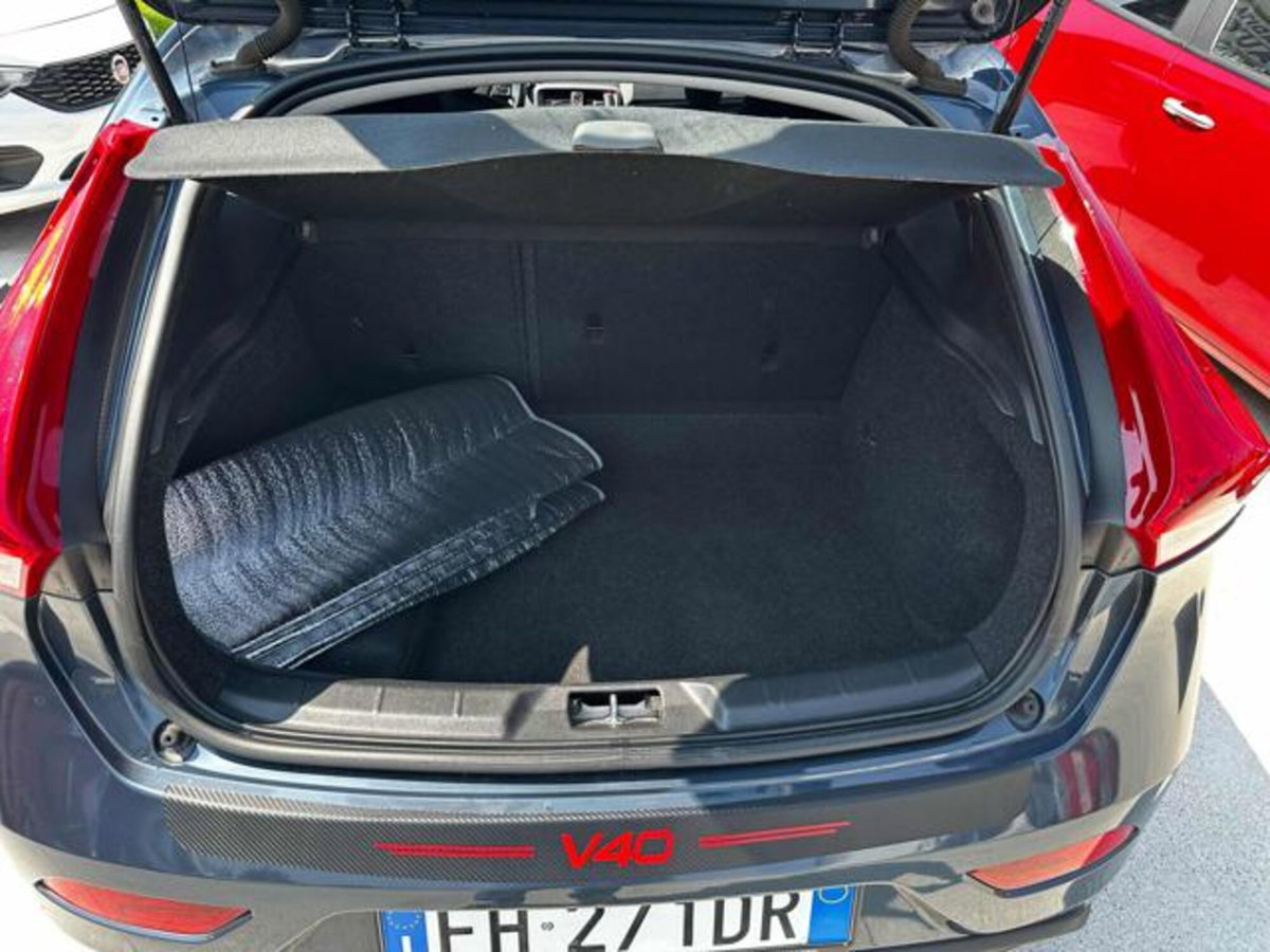 Volvo V40 D2 'eco' Momentum (20)